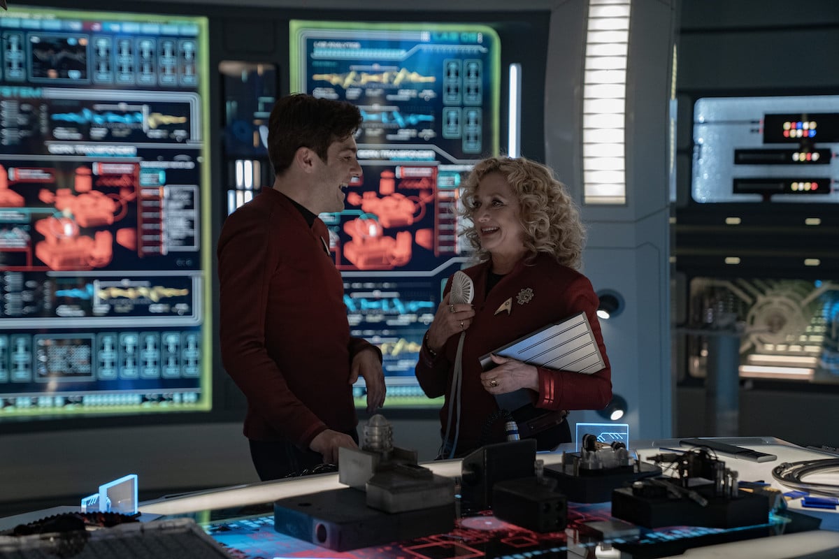 Scotty and Pelia in Engineering on Star Trek: Strange New Worlds Season 3.